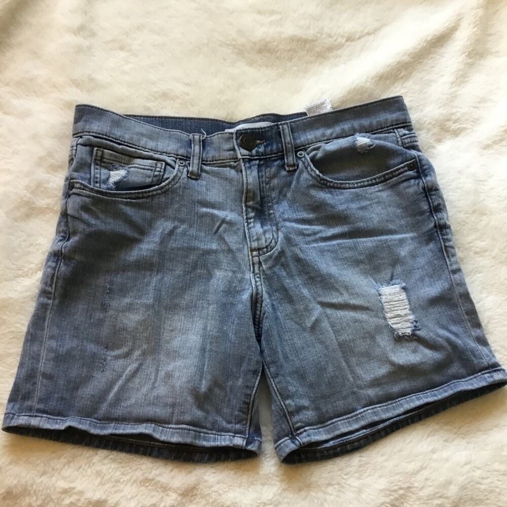 Banana Republic Premium Denim Boyfriend Roll-Up Shorts